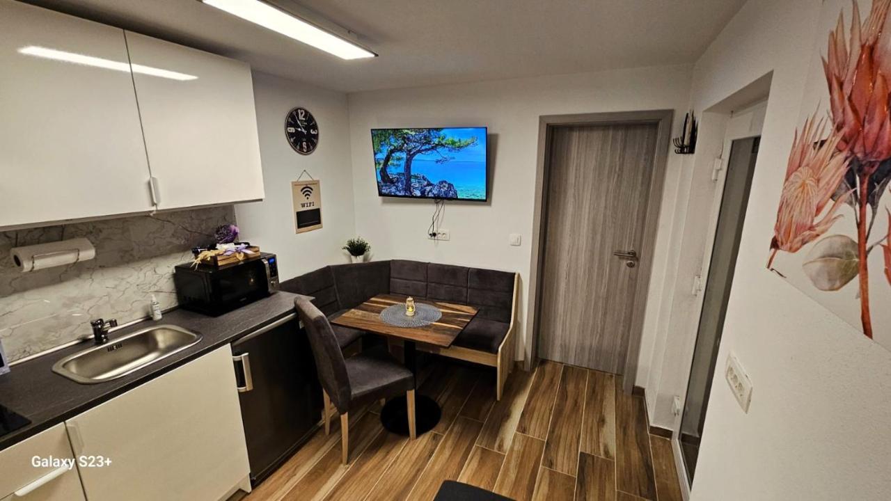 Apartmaji Stars Mavcice 외부 사진
